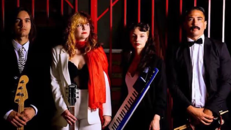 vitalgigs-strawberry-blonde-live-music-schedule