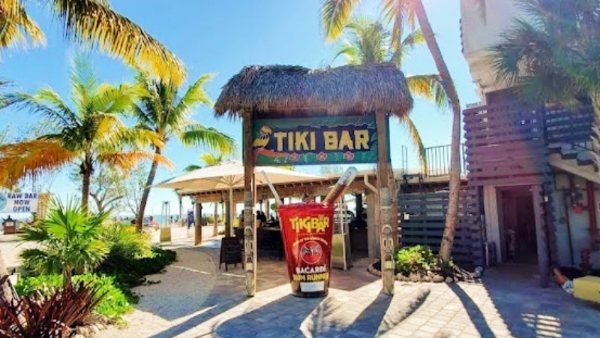 Tiki Bar CM